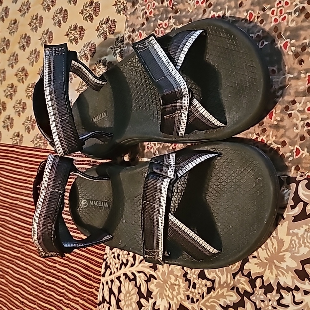 Magellan outdoor sandal women's size 8B